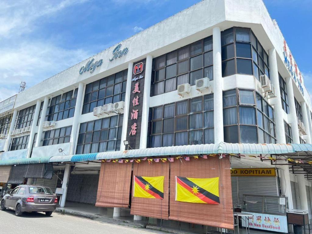 Mega Inn Sri Aman Simanggang ภายนอก รูปภาพ