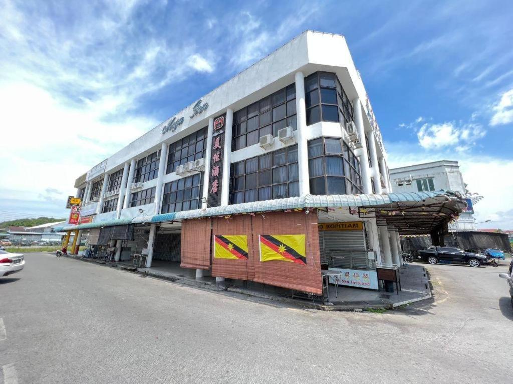 Mega Inn Sri Aman Simanggang ภายนอก รูปภาพ